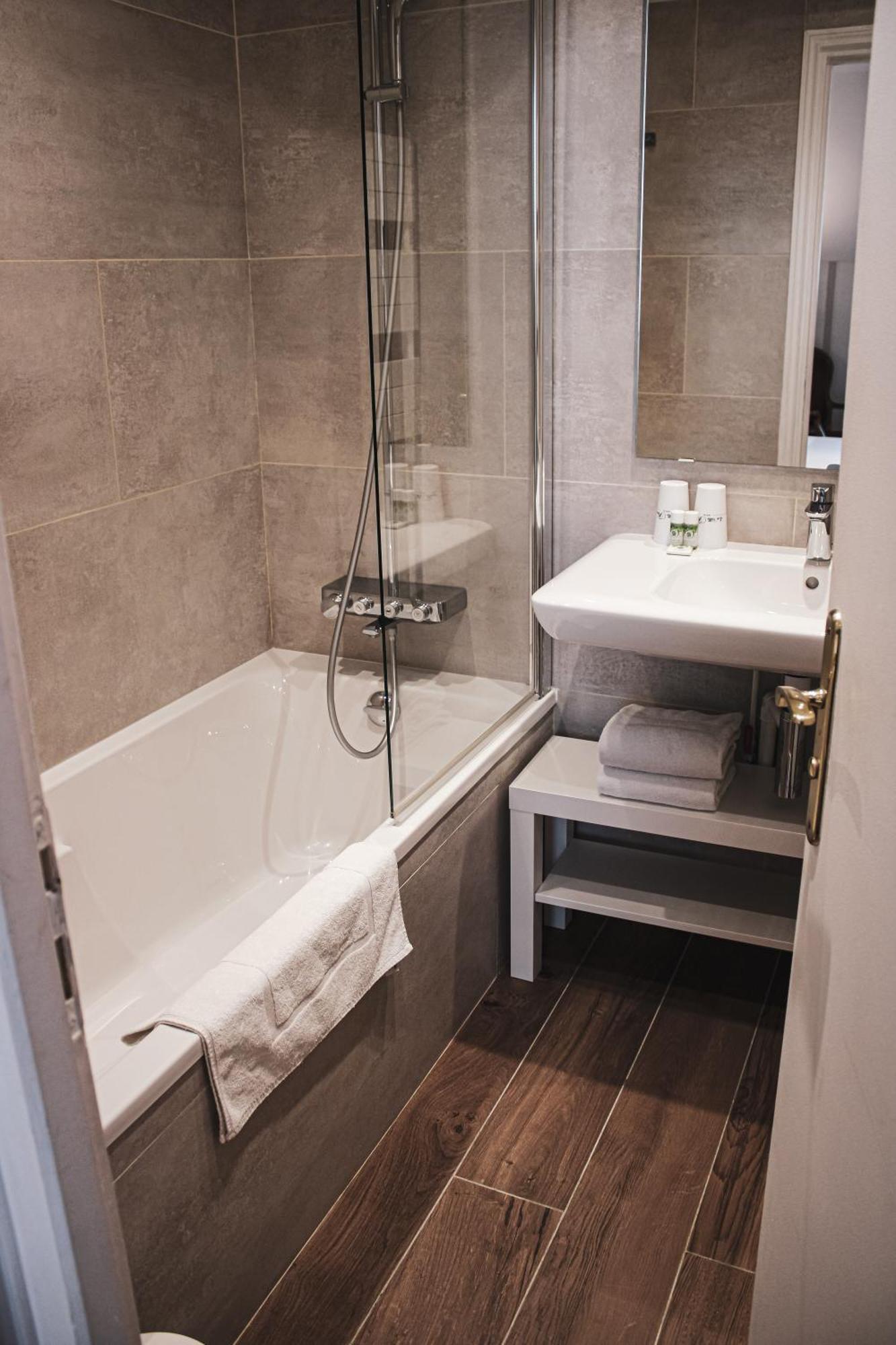 Hotel La Villa Fleurie Beaune  Bagian luar foto