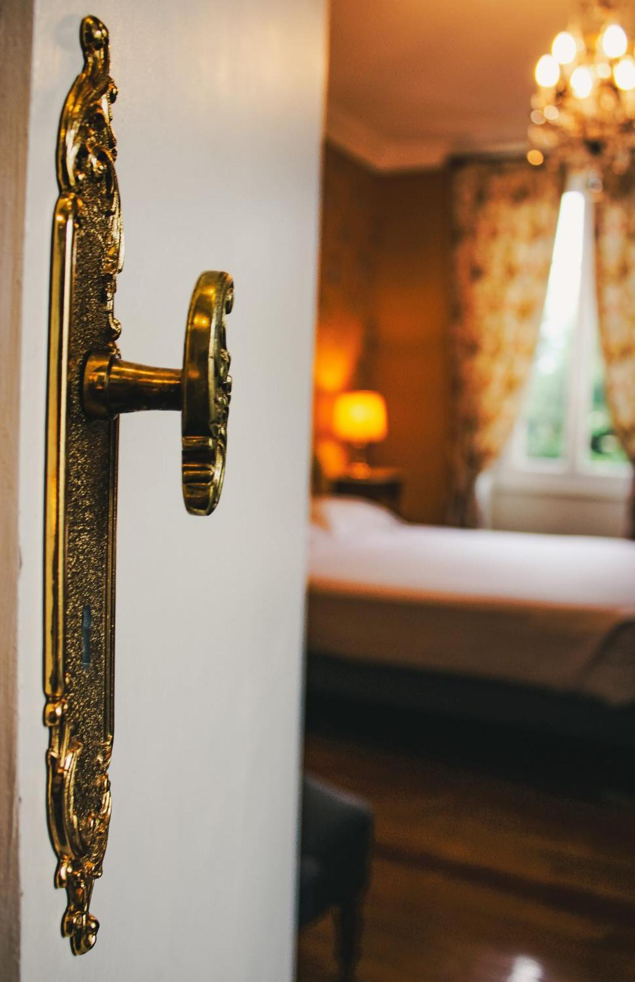 Hotel La Villa Fleurie Beaune  Bagian luar foto